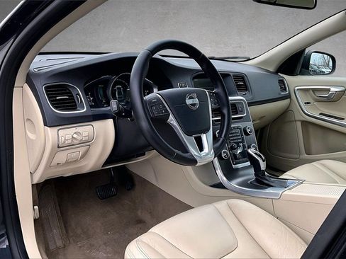 Used 2014 Volvo S60 T5 image 15