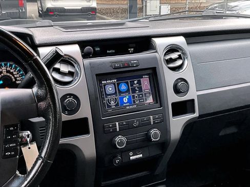 Used 2012 Ford F150 XLT w/ XLT Chrome Pkg image 7