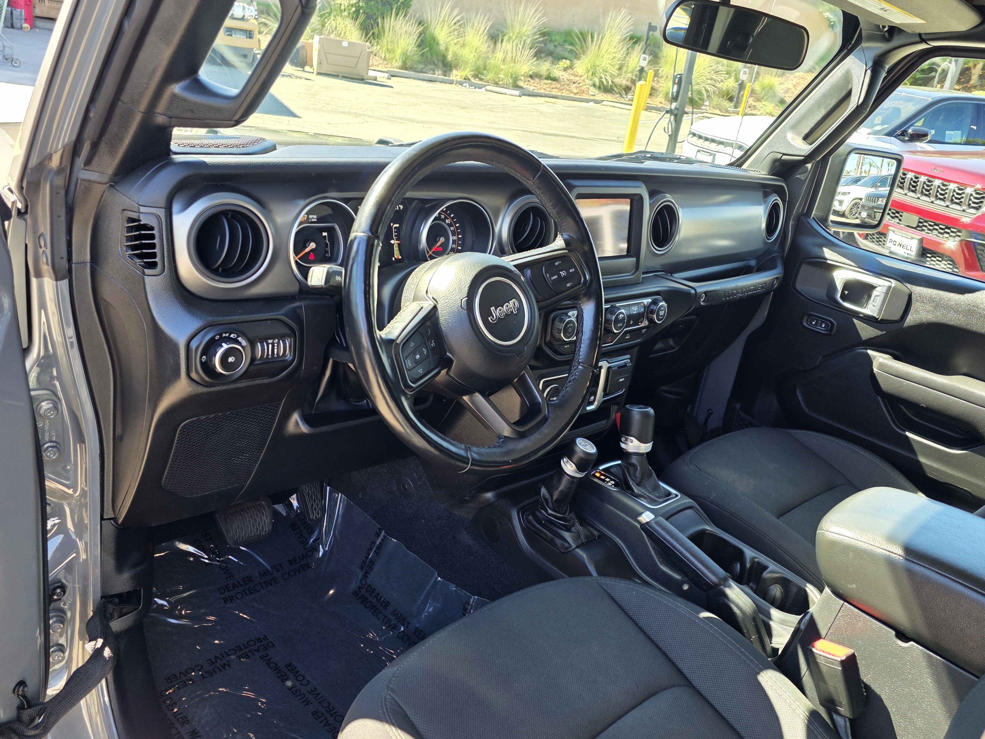 Used 2022 Jeep Wrangler Sport AWD/4WD image 10