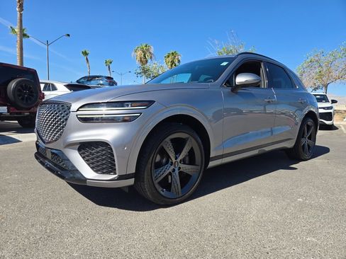 Used 2024 Genesis GV70 3.5T Sport w/ Sport Prestige Package AWD/4WD image 2