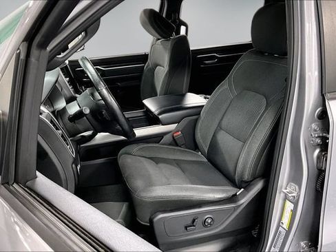 Used 2019 RAM 1500 Big Horn AWD/4WD image 21