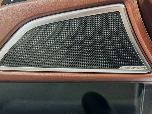 Used 2024 Kia Telluride SX image 15