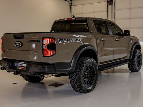 Used 2025 Ford Ranger Raptor image 10