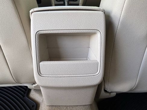 Used 2015 Volkswagen Passat 1.8T Limited Edition image 24