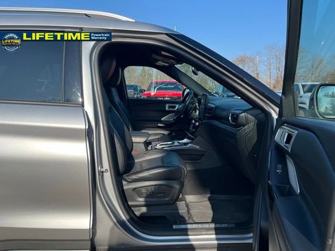 Used 2021 Ford Explorer Platinum w/ Equipment Group 601A image 36