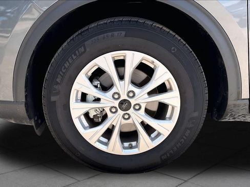 Used 2025 Ford Escape Active FWD image 11
