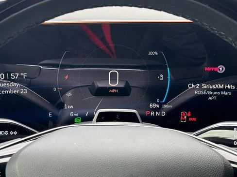 New 2026 Cadillac Optiq Luxury 1 image 24