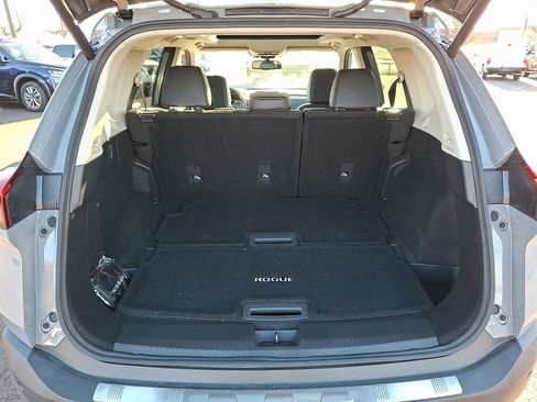Certified 2022 Nissan Rogue SL image 29