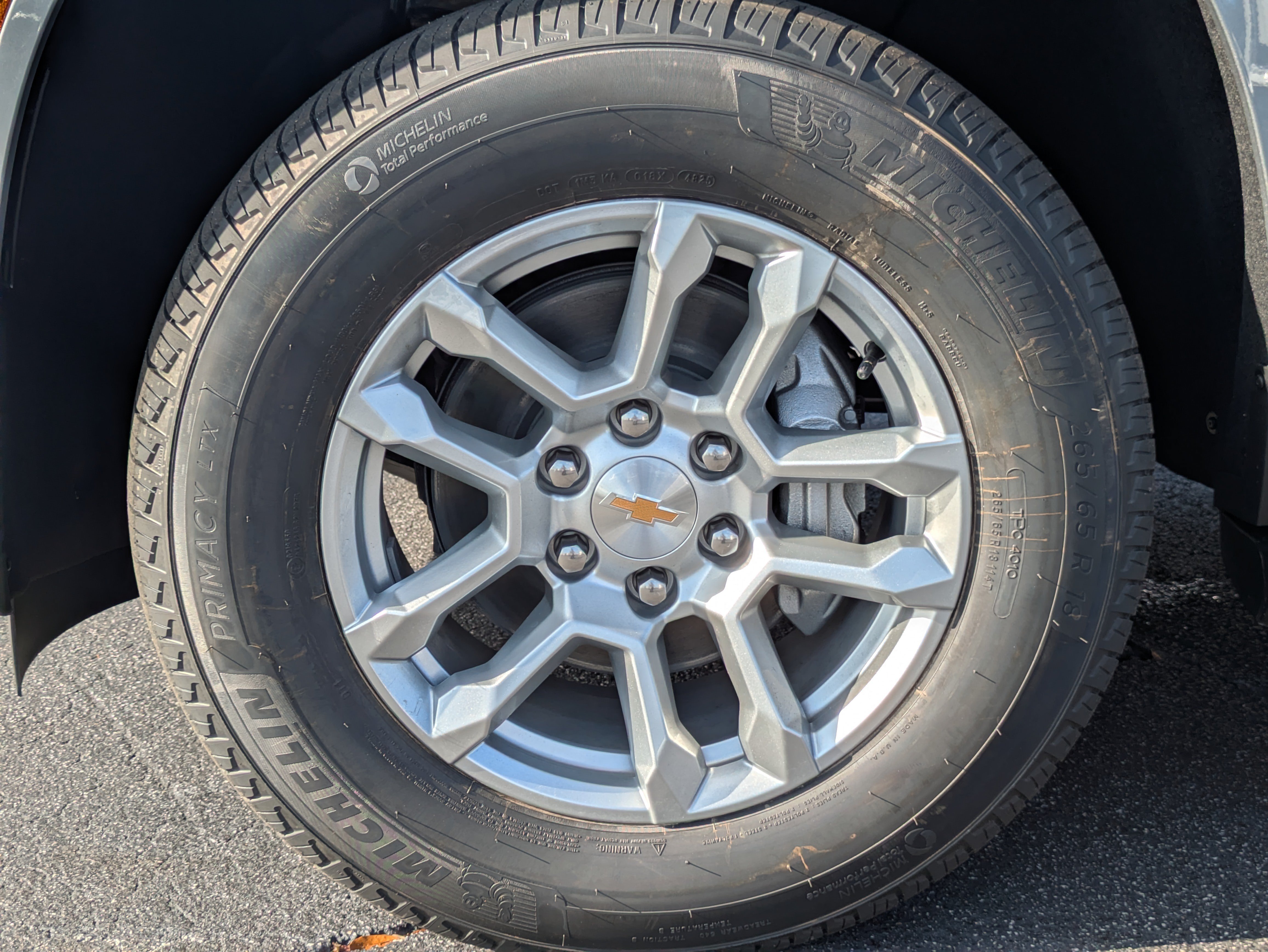 New 2026 Chevrolet Tahoe LS AWD/4WD image 31