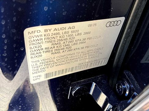 New 2025 Audi Q5 Premium Plus image 17