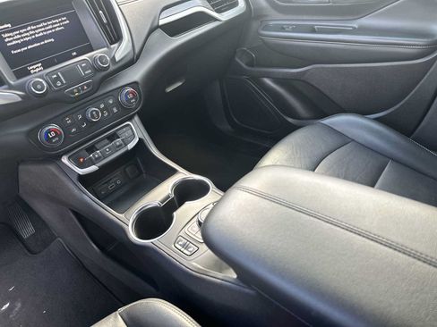 Certified 2024 GMC Terrain SLT AWD/4WD image 21