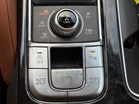 Certified 2024 Kia Telluride SX Prestige X-Line AWD/4WD image 31