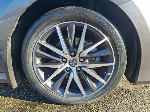 Used 2023 Toyota Camry XLE image 8