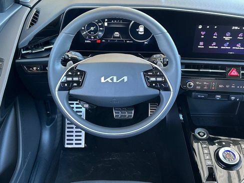 New 2026 Kia Niro Wave FWD image 14