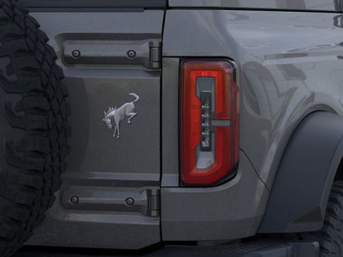 New 2026 Ford Bronco Badlands AWD/4WD image 23