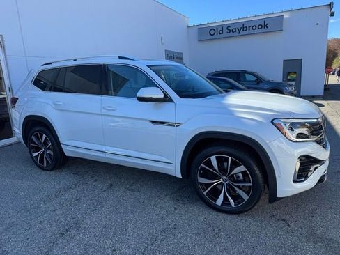 New 2026 Volkswagen Atlas SEL Premium R-Line AWD/4WD image 3