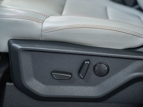 Used 2025 Ford Expedition Max Active RWD image 43
