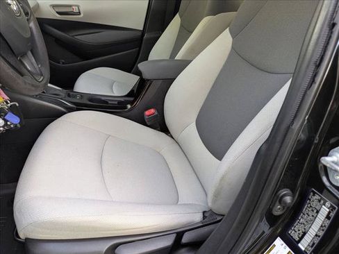 Used 2022 Toyota Corolla L FWD image 15