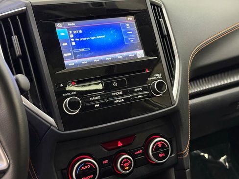 Used 2020 Subaru Crosstrek 2.0i Premium w/ Moonroof Package 2 image 24