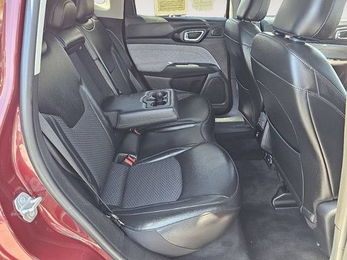 Used 2022 Jeep Compass Latitude w/ Sun and Sound Group AWD/4WD image 25