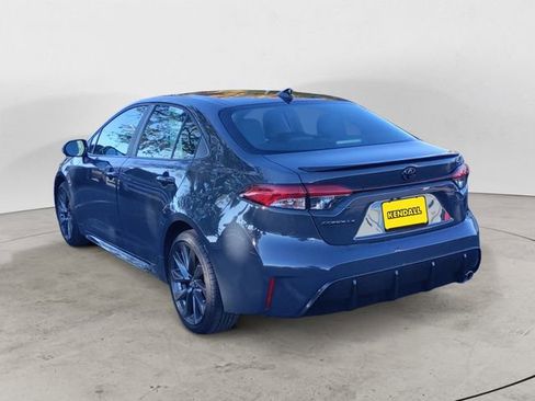 Used 2024 Toyota Corolla XSE image 3