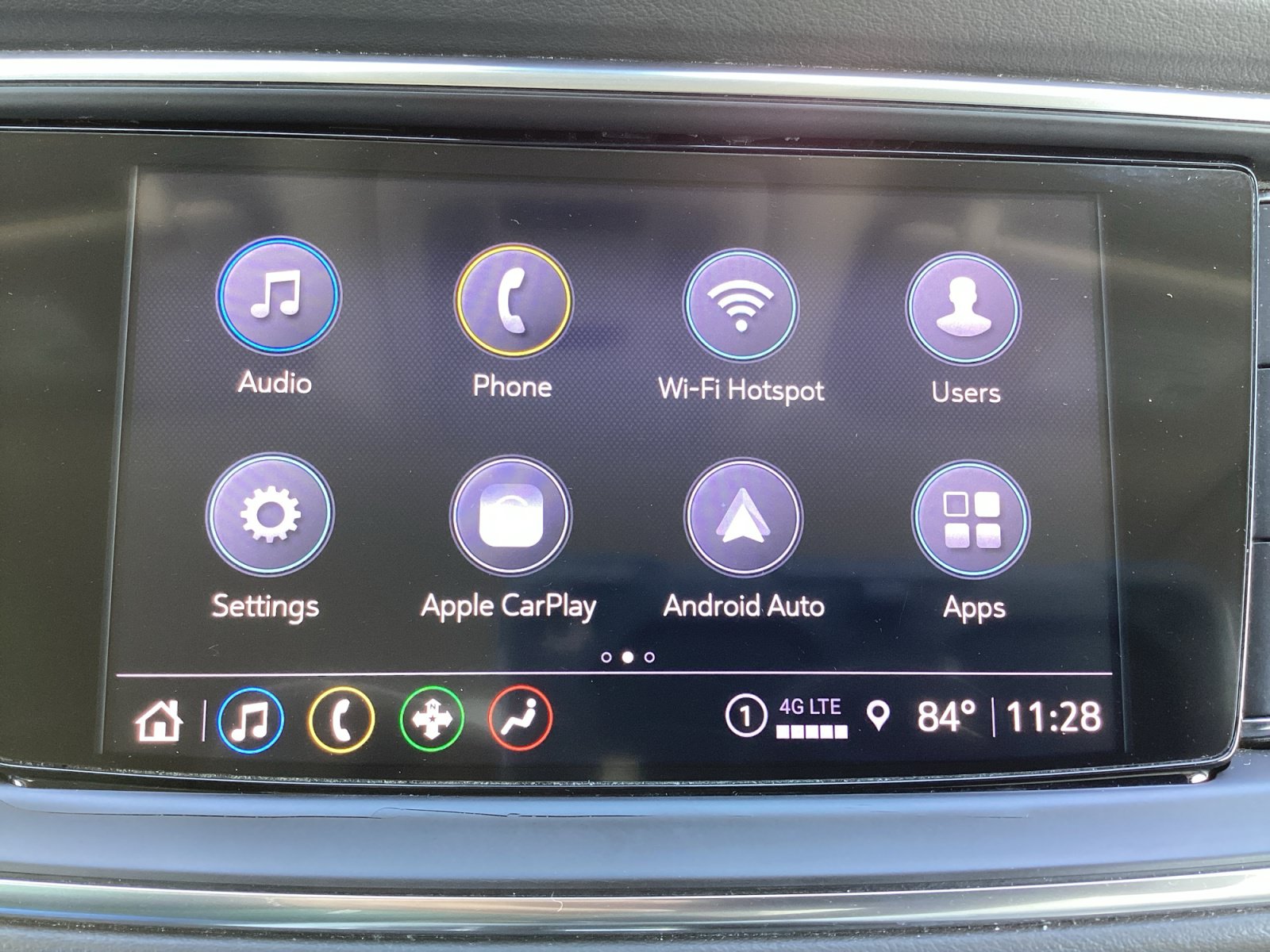 Used 2023 Buick Enclave Essence FWD image 5