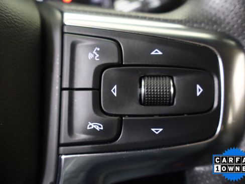 Used 2025 Chevrolet Blazer LT image 28