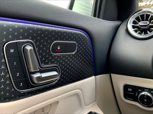 New 2025 Mercedes-Benz GLA 250 GLA 250 image 23