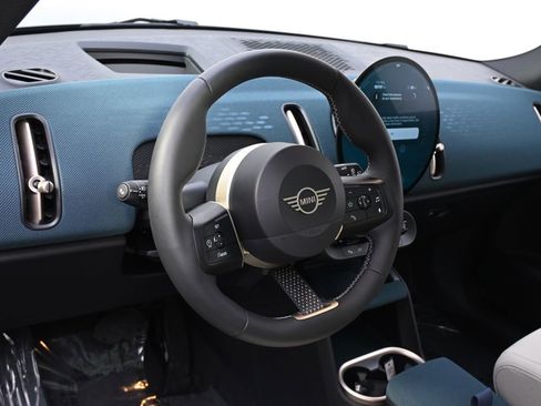 Used 2025 MINI Cooper Countryman S image 11