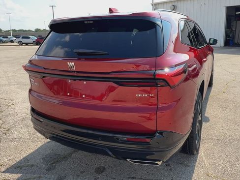 New 2026 Buick Enclave Sport Touring w/ Super Cruise Package image 8