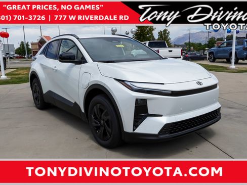 New 2026 Toyota C-HR AWD/4WD image 1