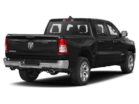 Certified 2022 RAM 1500 Big Horn AWD/4WD image 3