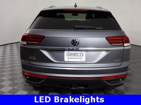 Used 2022 Volkswagen Atlas Cross Sport SE image 7