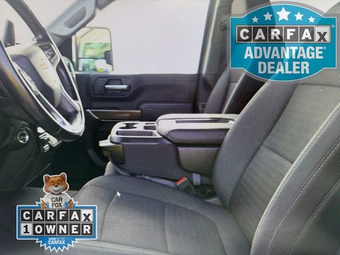 Used 2023 Chevrolet Silverado 2500 LT w/ Convenience Package AWD/4WD image 4