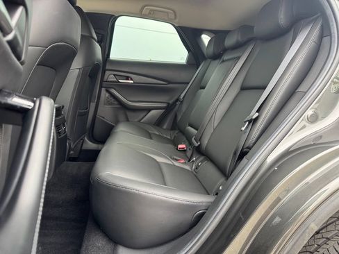 Certified 2025 MAZDA CX-30 AWD 2.5 S w/ Select Sport Pkg image 8