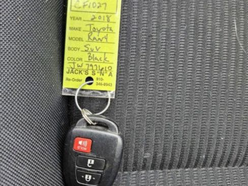 Used 2018 Toyota RAV4 LE w/ All Weather Liner Package image 37