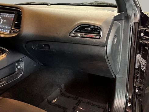 Used 2021 Dodge Challenger R/T Scat Pack RWD image 18