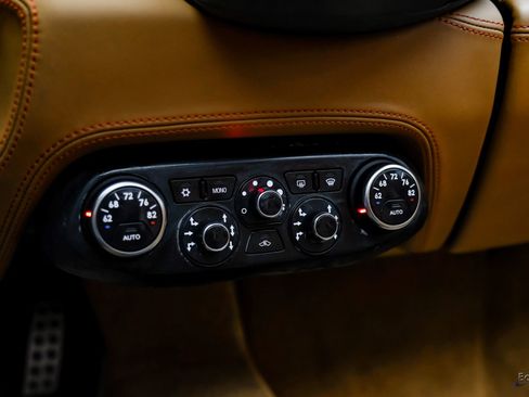 Used 2013 Ferrari 458 Spider image 84