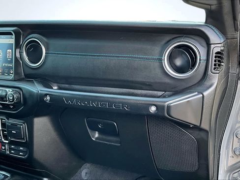 Used 2023 Jeep Wrangler Rubicon w/ Steel Bumper Group image 24