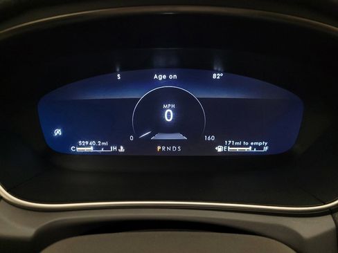 Used 2019 Lincoln Nautilus Select AWD/4WD image 23