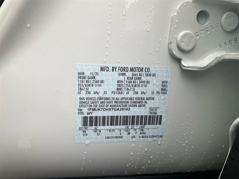 New 2026 Ford Explorer Active w/ Active Comfort Package image 18