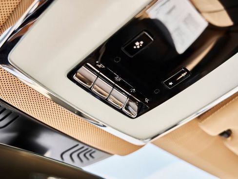 Used 2020 Rolls-Royce Cullinan AWD/4WD image 74