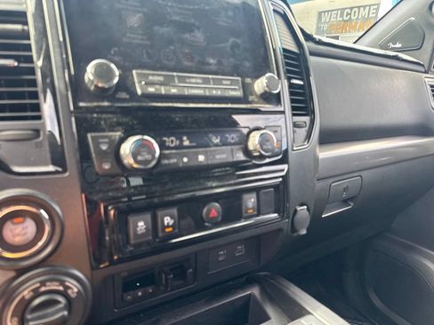 Used 2020 Nissan Titan PRO-4X w/ Protection Package 2 AWD/4WD image 10
