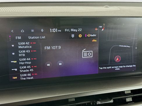 Used 2025 Kia Telluride S FWD image 21