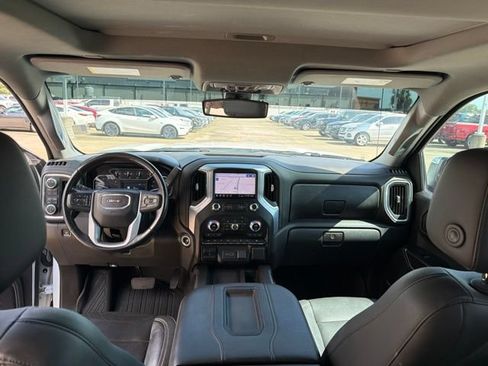 Used 2020 GMC Sierra 1500 SLT w/ SLT Premium Plus Package AWD/4WD image 31