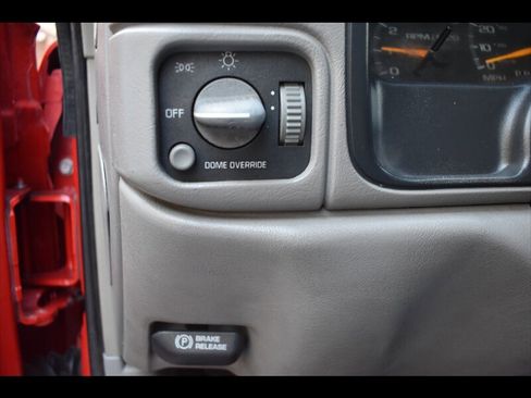 Used 1997 Chevrolet Silverado 3500 4x4 Extended Cab w/ Preferred Equipment Group 2 image 24