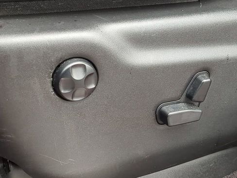 Used 2017 Jeep Grand Cherokee Trailhawk w/ Trailhawk Luxury Group image 23