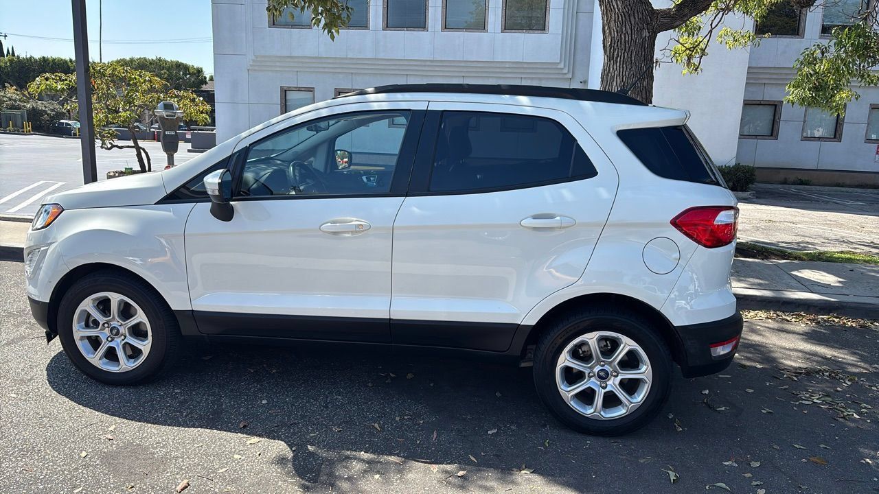 Used 2019 Ford EcoSport SE w/ SE Convenience Package FWD image 5