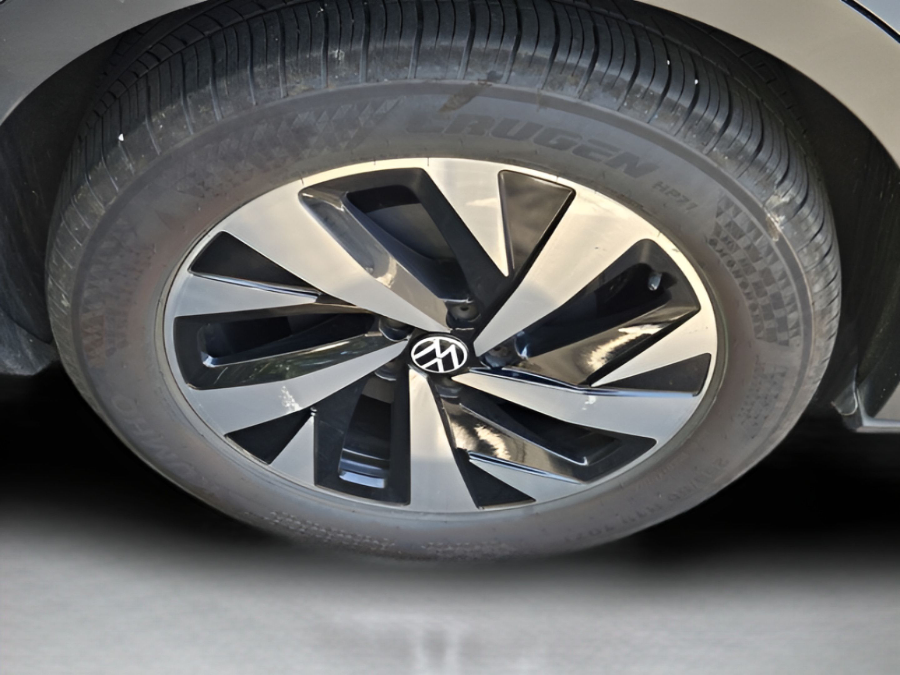 Used 2023 Volkswagen ID.4 Pro RWD image 8