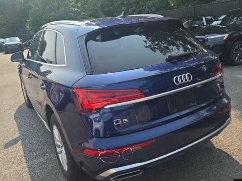 Used 2023 Audi Q5 2.0T Premium w/ Convenience Package AWD/4WD image 3